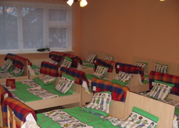 Кровати